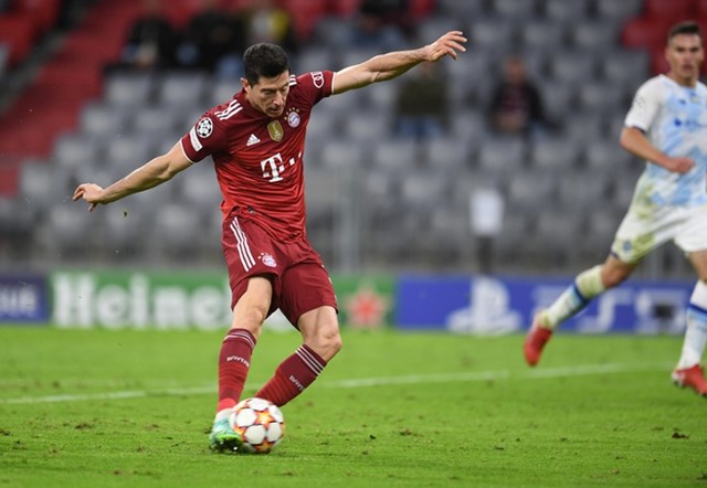 c250-soc-bang-e-c250p-c1-barca-thua-tham-0-3-bayern-lap-ky-luc_3.jpg c250-soc-bang-e-c250p-c1-barca-thua-tham-0-3-bayern-lap-ky-luc_3.jpg