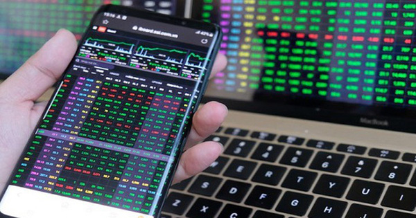 Các quỹ ETFs “bơm” 700 tỷ đồng vào TTCK Việt Nam trong tuần 18-22/1