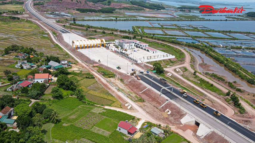 can-canh-cao-toc-v226n-don-m243ng-c225i-truoc-ng224y-ve-d237ch_11.jpg can-canh-cao-toc-v226n-don-m243ng-c225i-truoc-ng224y-ve-d237ch_11.jpg