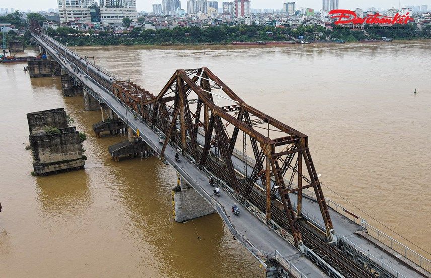 can-canh-loat-39mat-than39-bao-ve-cau-long-bi234n_1.jpg can-canh-loat-39mat-than39-bao-ve-cau-long-bi234n_1.jpg
