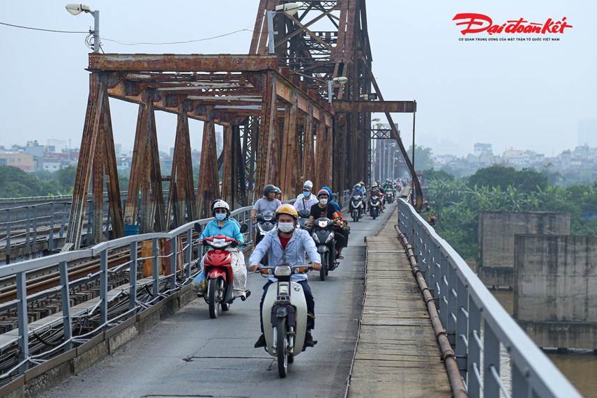 can-canh-loat-39mat-than39-bao-ve-cau-long-bi234n_6.jpg can-canh-loat-39mat-than39-bao-ve-cau-long-bi234n_6.jpg