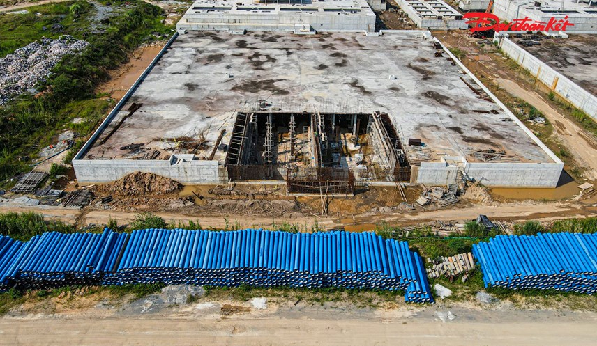 can-canh-nh224-m225y-nuoc-mat-s244ng-hong-gan-3700-ty-cham-tien-do_6.jpg can-canh-nh224-m225y-nuoc-mat-s244ng-hong-gan-3700-ty-cham-tien-do_6.jpg