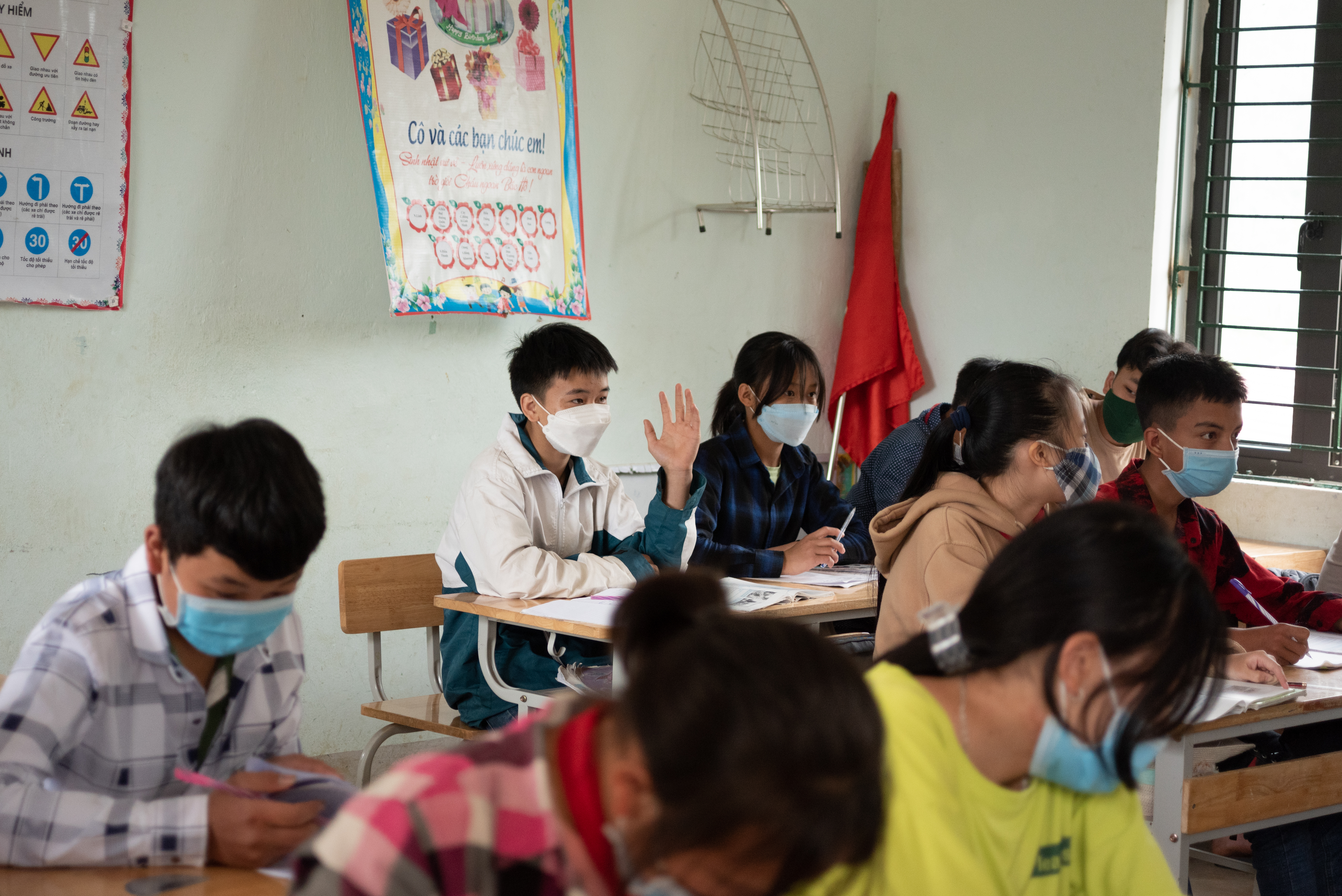 cau-hoc-sinh-ngh232o-nguoi-dao-h225i-ch232-thu234-tu-nam-lop-6-de-kiem-tien-den-truong_10.jpg cau-hoc-sinh-ngh232o-nguoi-dao-h225i-ch232-thu234-tu-nam-lop-6-de-kiem-tien-den-truong_10.jpg