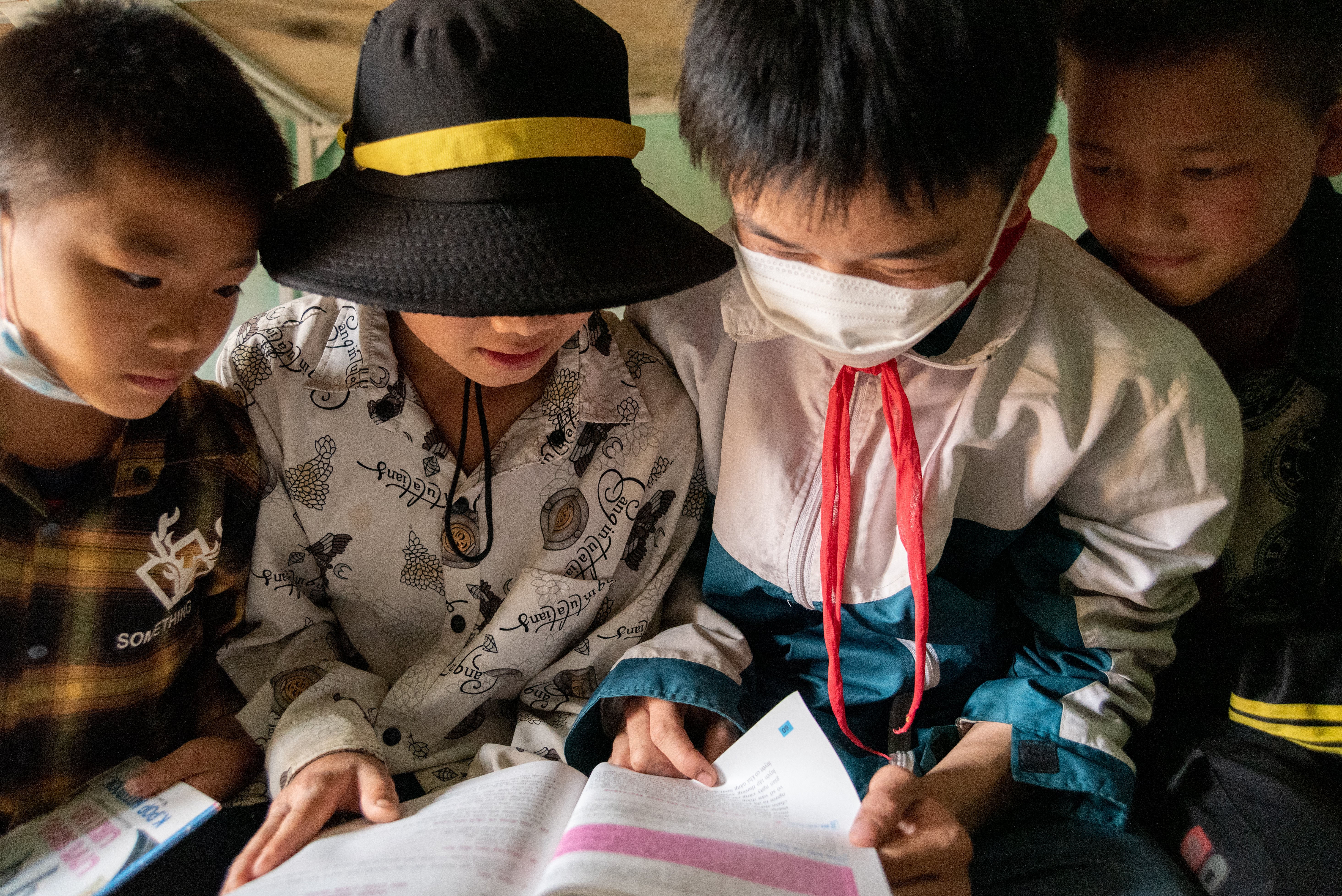 cau-hoc-sinh-ngh232o-nguoi-dao-h225i-ch232-thu234-tu-nam-lop-6-de-kiem-tien-den-truong_11.jpg cau-hoc-sinh-ngh232o-nguoi-dao-h225i-ch232-thu234-tu-nam-lop-6-de-kiem-tien-den-truong_11.jpg
