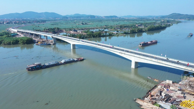 Chi 58.700 tỷ đồng cho hạ tầng giao thông, đứng thứ 6 về thu hút FDI, địa phương này sắp có đường cao tốc xuyên tỉnh dài nhất Việt Nam - Ảnh 2.
