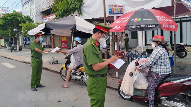 Chỉ xét nghiệm hành khách đến từ vùng có dịch cấp 4