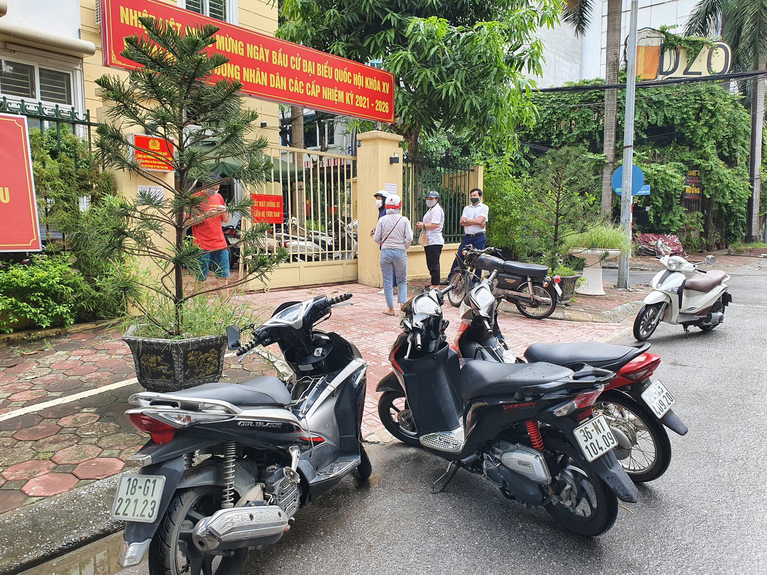 chieu-79-van-chua-duoc-cap-giay-di-duong-nhieu-doanh-nghiep-39roi-tung39_1.jpg