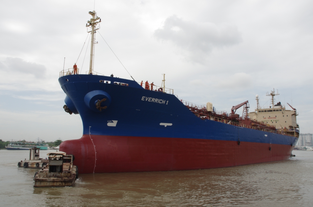 Chính phủ yêu cầu làm rõ việc tăng giá thuê container