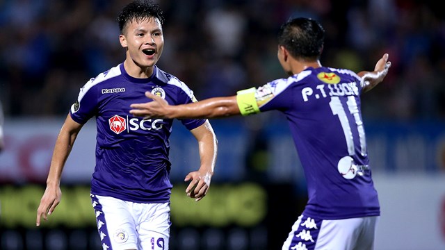Chờ đợi màn chia tay của Quang Hải