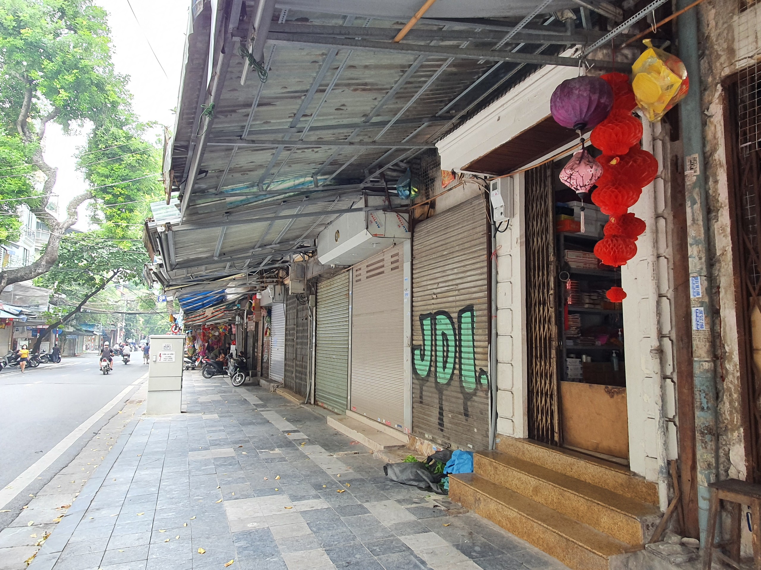 cho-trung-thu-h224ng-m227-vang-tanh-trong-39m249a-dich39_10.jpg