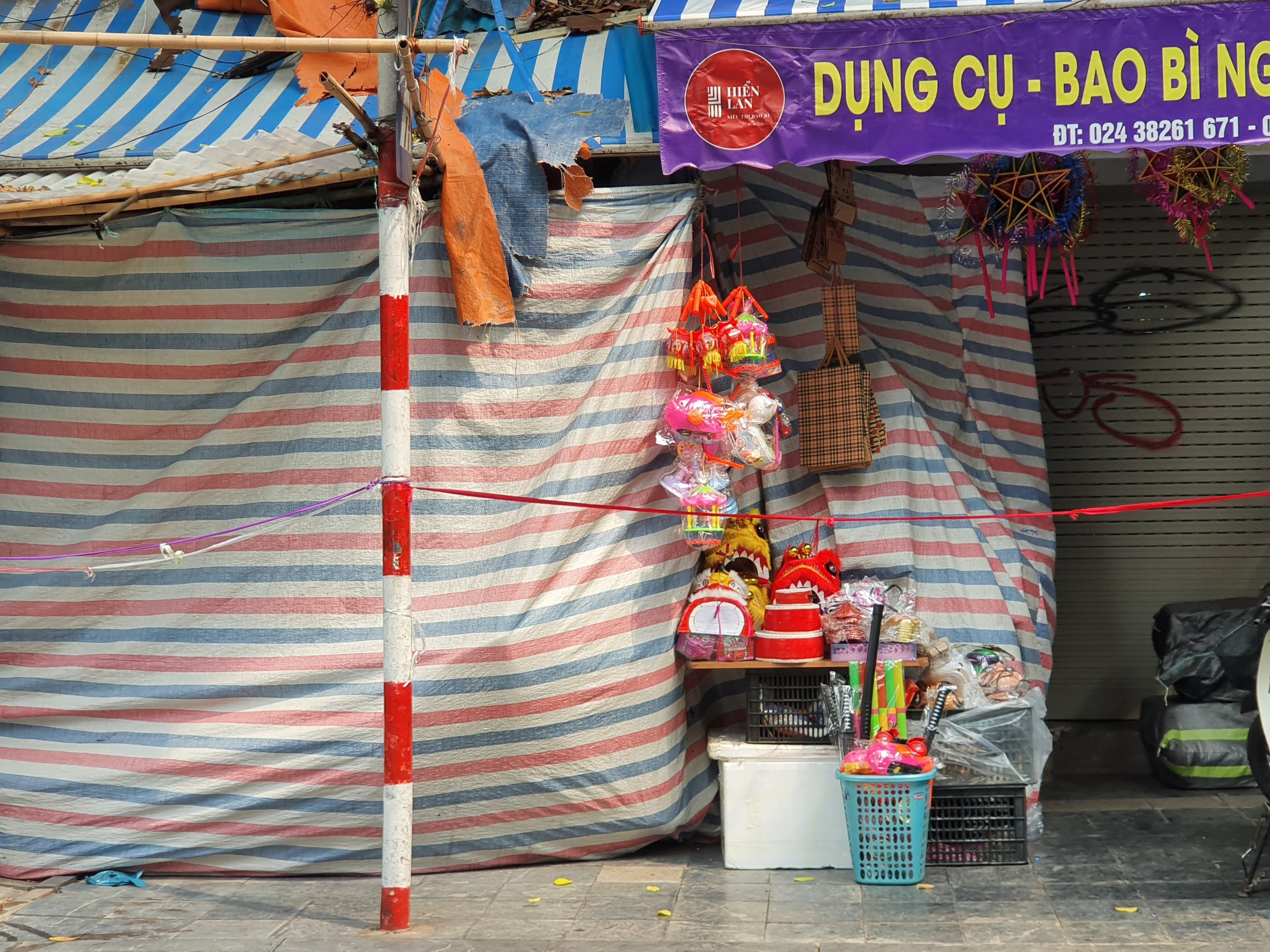 cho-trung-thu-h224ng-m227-vang-tanh-trong-39m249a-dich39_12.jpg