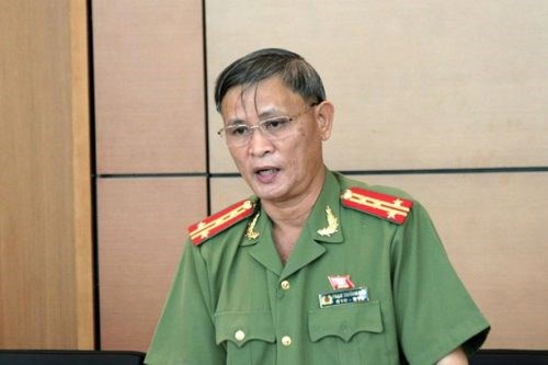 chong-nguoi-thi-h224nh-c244ng-vu-trong-m249a-dich-phat-nang-de-ran-de_5.jpg chong-nguoi-thi-h224nh-c244ng-vu-trong-m249a-dich-phat-nang-de-ran-de_5.jpg