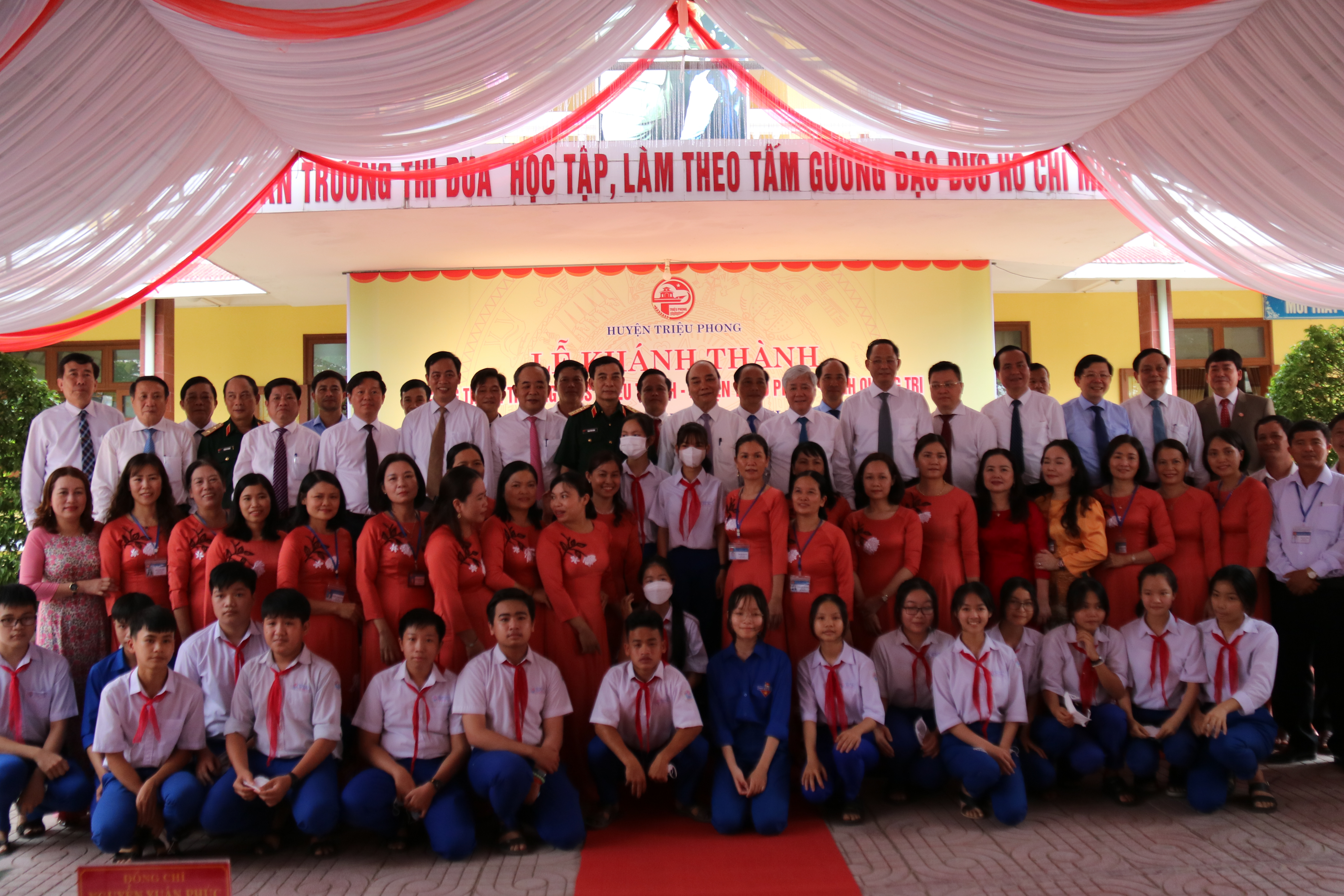 chu-tich-nuoc-du-kh225nh-th224nh-truong-thcs-trieu-th224nh-quang-tri_7.jpg chu-tich-nuoc-du-kh225nh-th224nh-truong-thcs-trieu-th224nh-quang-tri_7.jpg