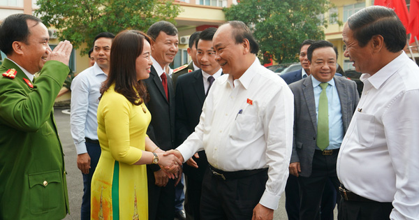 CHÙM ẢNH: Thủ tướng tiếp xúc cử tri TP. Hải Phòng