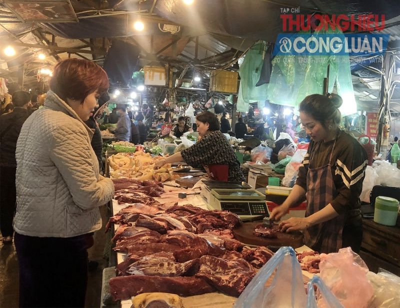 Theo Thứ trưởng Bộ NN&PTNT Phùng Đức Tiến, các địa phương cần tạo cơ chế, chính sách để thu hút DN đầu tư vào lĩnh vực giết mổ, chế biến sản phẩm chăn nuôi.