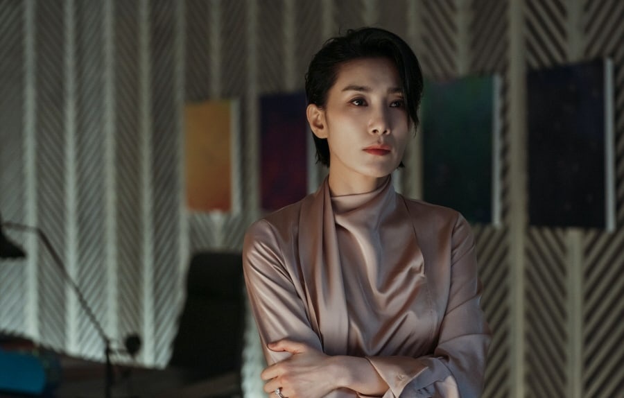 Chuyện tình đồng giới gây chú ý của 'bà cả' Kim Seo Hyung trong 'Mine' - ảnh 2