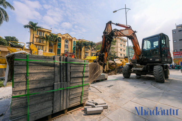 Con đường đau khổ ở Hà Nội khoác áo mới sau 4 năm thi công - Ảnh 6. Con đường đau khổ ở Hà Nội khoác áo mới sau 4 năm thi công - Ảnh 6.