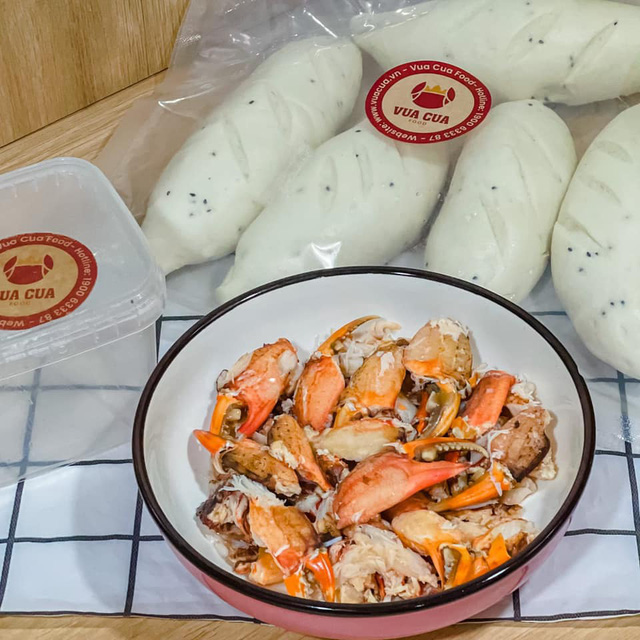 Cú chuyển mình ‘kỳ cục’ của Vua Cua: Chuyển sang bán bánh bao, rau và cá, việc nhiều làm không hết, bán tới 500 đơn/ngày - Ảnh 2.