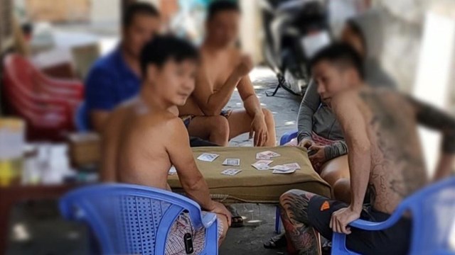 Đà Nẵng: Tụ tập đánh bạc bị phạt gần 90 triệu đồng