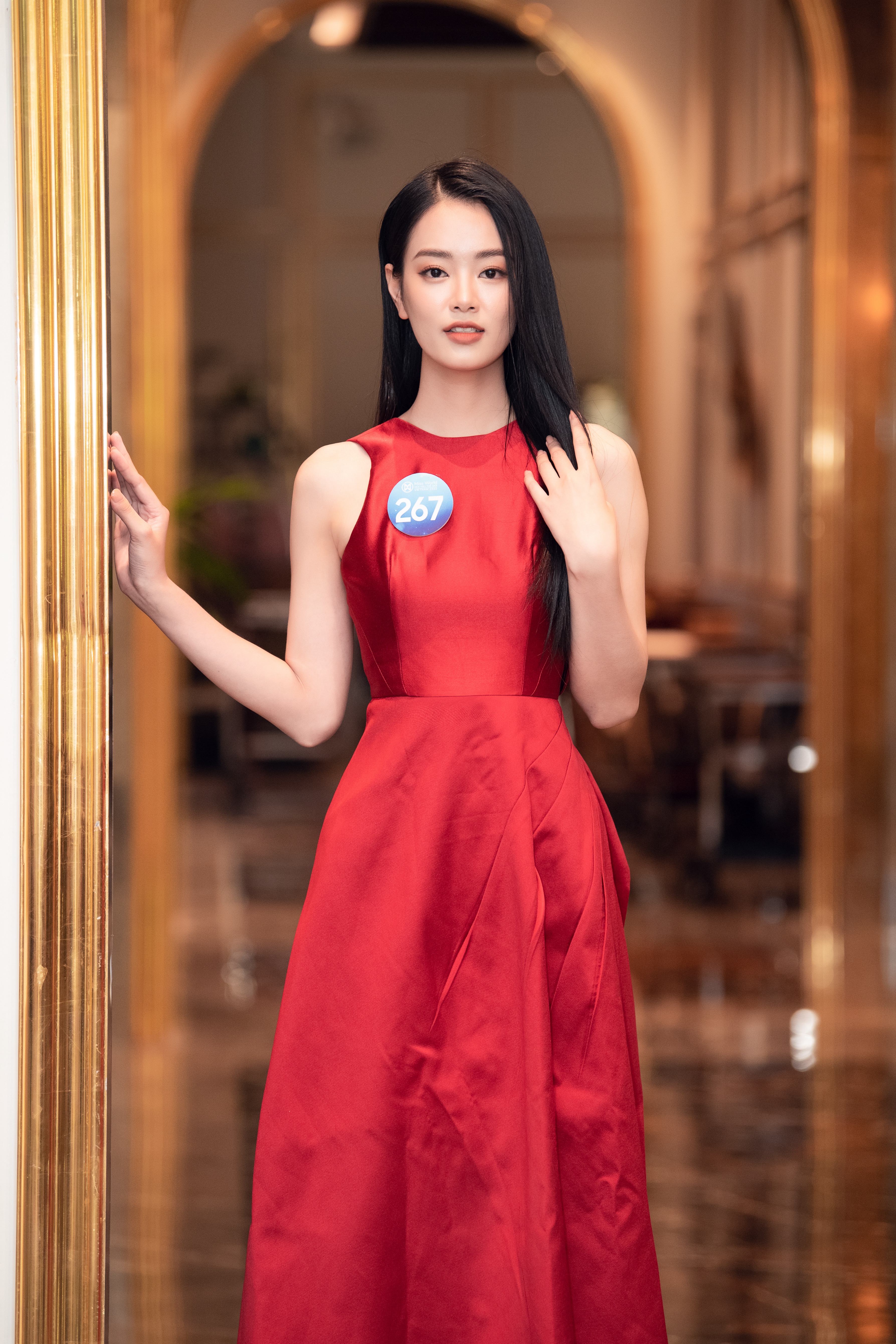 d224n-39cuc-pham39-miss-world-vietnam-2022-hoi-tu-truoc-them-chung-khao-to224n-quoc_8.jpeg