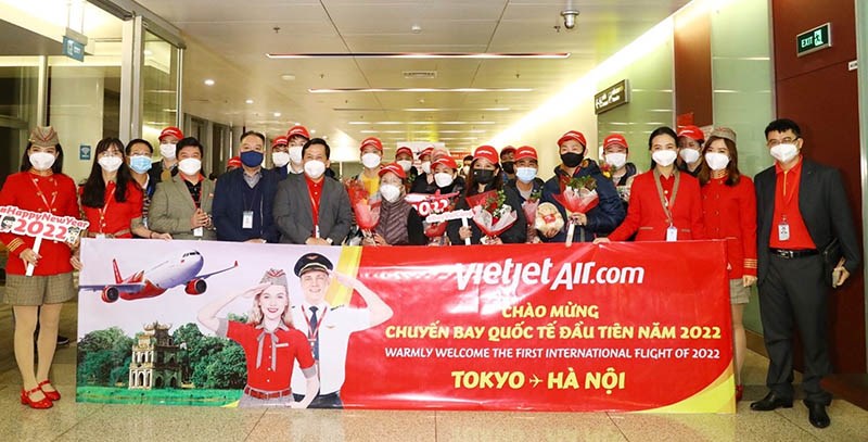 d243n-ch224o-nam-moi-2022-dac-biet-tr234n-do-cao-10000m-c249ng-vietjet_11.jpg d243n-ch224o-nam-moi-2022-dac-biet-tr234n-do-cao-10000m-c249ng-vietjet_11.jpg
