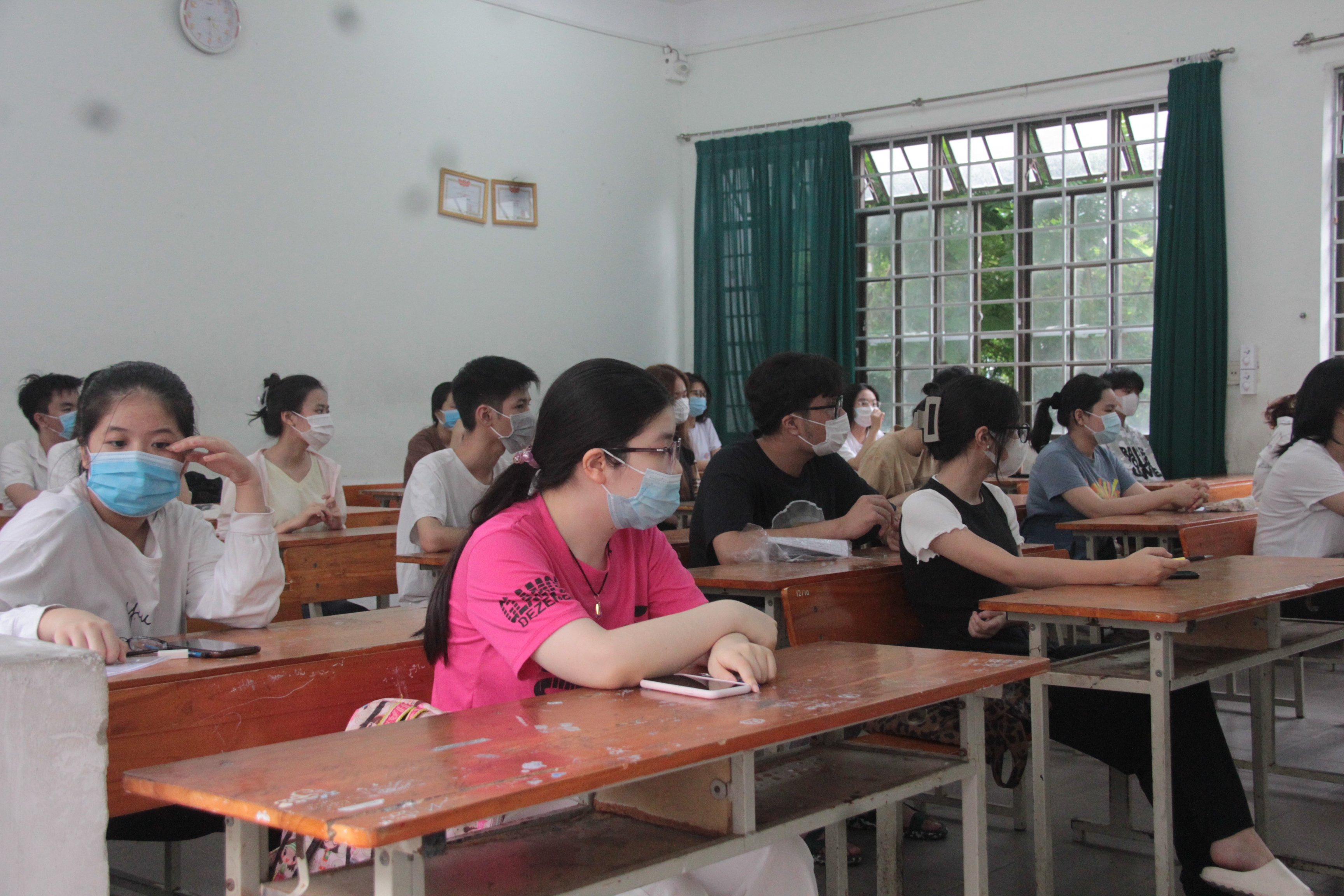 Đà Nẵng: Bố trí xe chuyên dụng đưa thí sinh diện F1 đi thi