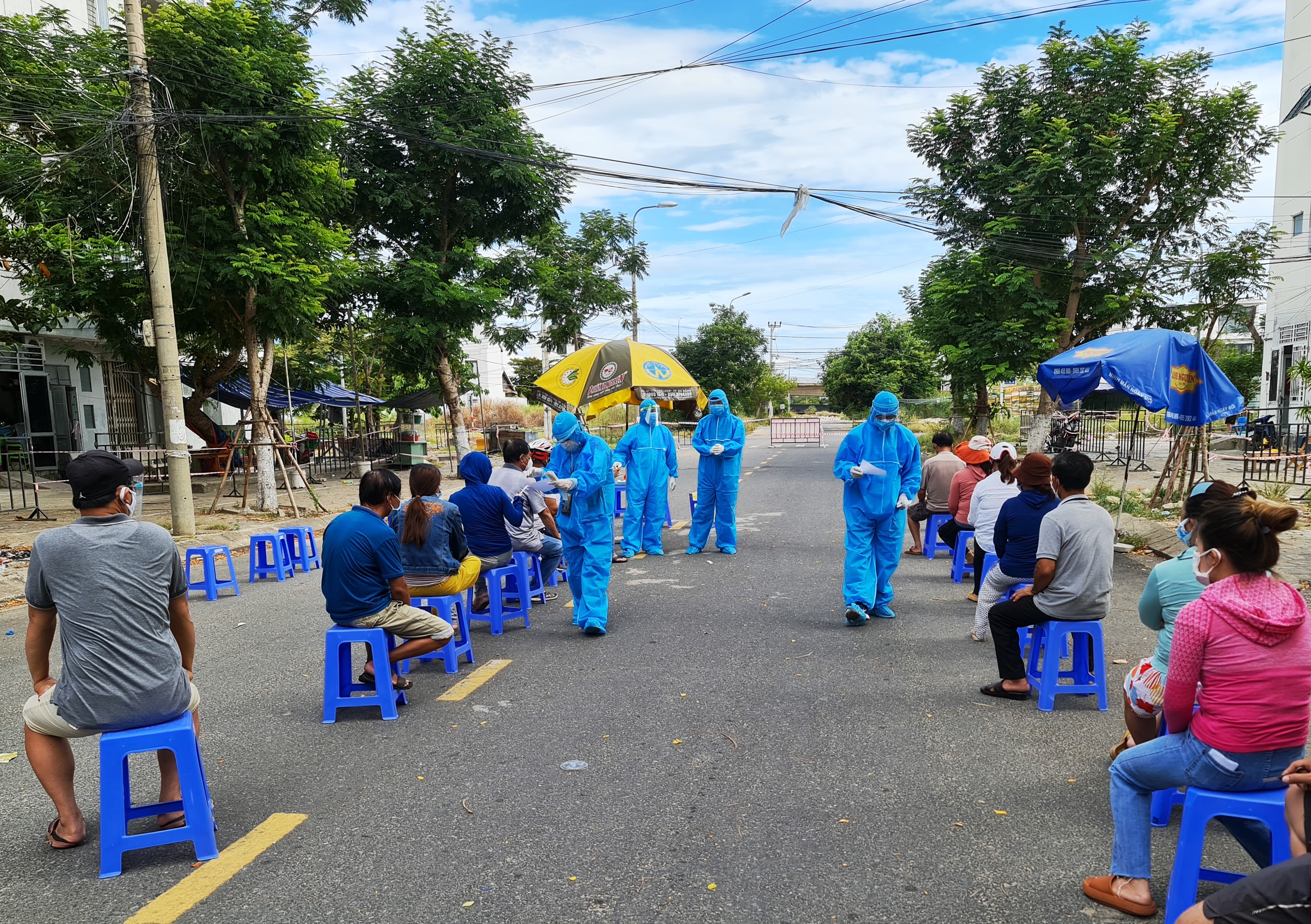 Đà Nẵng giáng chức cán bộ Đoàn ĐBQH và HĐND đánh nhân viên y tế