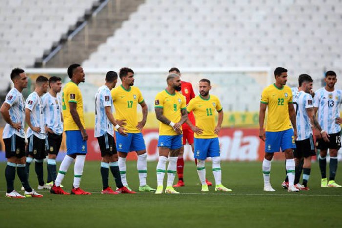 dai-chien-argentina-brazil-gap-su-co-hy-huu-chi-sau-5-ph250t-khien-messi-noi-gian_9.jpg