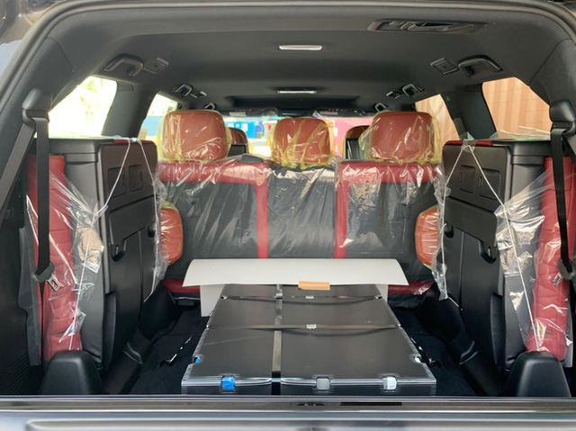 Đại gia Thái Nguyên vung tiền tậu Lexus LX 570 2021 độc nhất Việt Nam giá hơn 9 tỷ đồng, sở hữu nhiều chi tiết khác biệt với số đông - Ảnh 8. Đại gia Thái Nguyên vung tiền tậu Lexus LX 570 2021 độc nhất Việt Nam giá hơn 9 tỷ đồng, sở hữu nhiều chi tiết khác biệt với số đông - Ảnh 8.