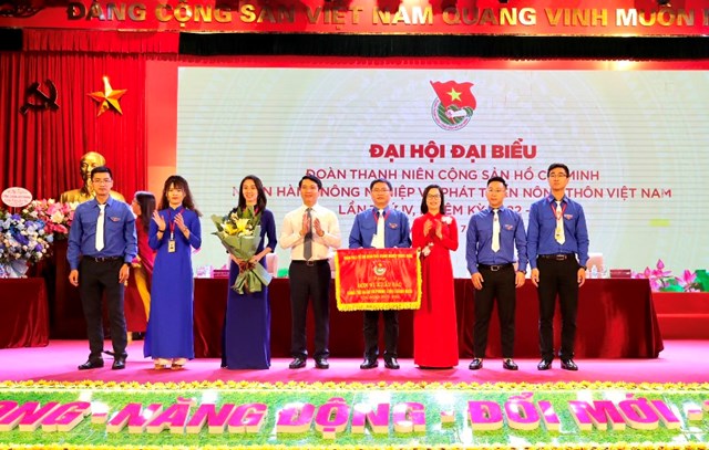 dai-hoi-do224n-tncs-ho-ch237-minh-agribank-kho225-iv-nhiem-ky-2022-2027-dien-ra-th224nh-c244ng-tot-dep_4.jpg