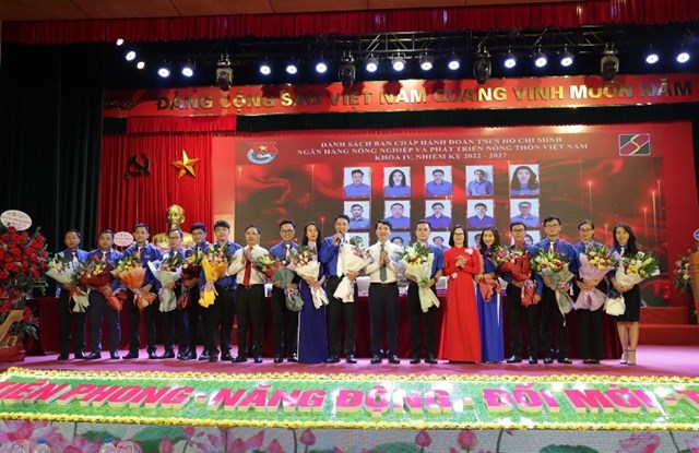 dai-hoi-do224n-tncs-ho-ch237-minh-agribank-kho225-iv-nhiem-ky-2022-2027-dien-ra-th224nh-c244ng-tot-dep_6.jpg