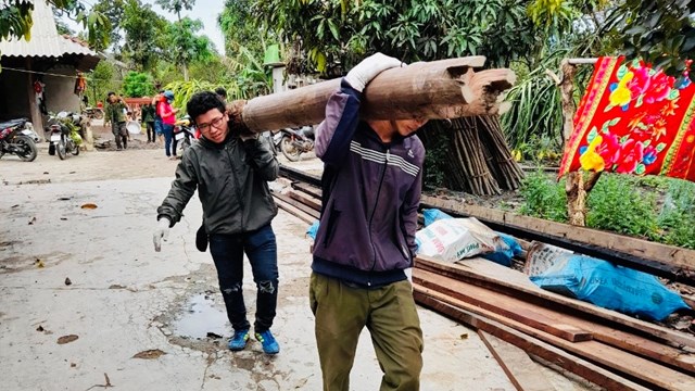 Đắk Lắk: Hàng trăm hộ dân tự nguyện di dời đến nơi ở mới 