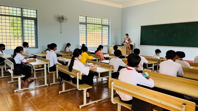 Đắk Lắk: Lựa chọn sách giáo khoa, để dạy học hiệu quả