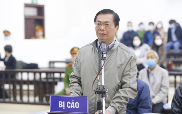 dat-v224ng-khien-nhieu-quan-chuc-vuong-v242ng-lao-l253_1.jpg
