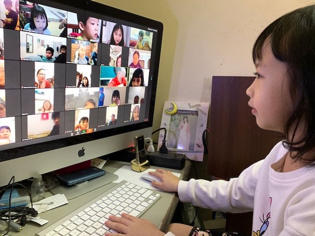 day-hoc-online-voi-hoc-sinh-lop-1-l224m-sao-de-hieu-qua_2.jpg day-hoc-online-voi-hoc-sinh-lop-1-l224m-sao-de-hieu-qua_2.jpg