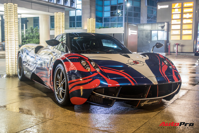 Đây là những siêu xe có thể mua được khi có 96 tỷ tại Việt Nam: Đủ loại Lamborghini, Ferrari mà vẫn đủ tiền đổ xăng nhiều năm - Ảnh 1. Đây là những siêu xe có thể mua được khi có 96 tỷ tại Việt Nam: Đủ loại Lamborghini, Ferrari mà vẫn đủ tiền đổ xăng nhiều năm - Ảnh 1.