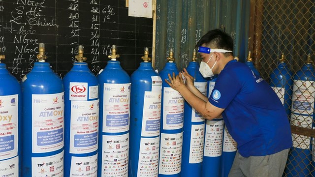Đề nghị ưu tiên đặc biệt việc vận chuyển oxy y tế cho điều trị Covid-19