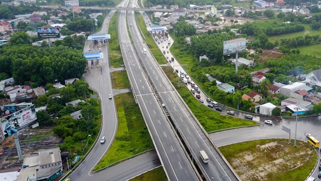 Đề xuất chi 8.365 tỷ đồng xây cao tốc Dầu Giây - Tân Phú