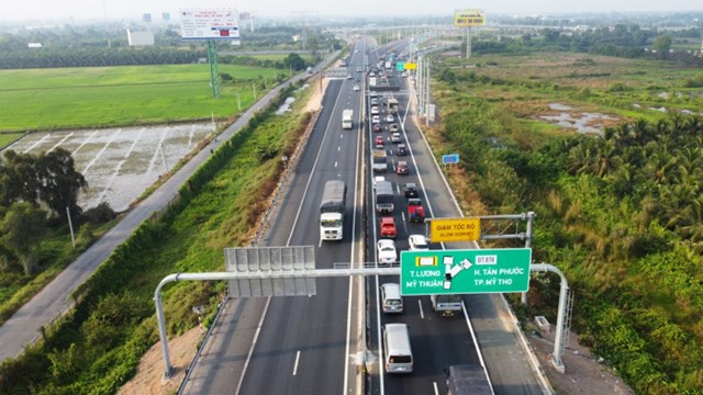 Đề xuất đầu tư giai đoạn 2 tuyến cao tốc TP HCM - Mỹ Thuận