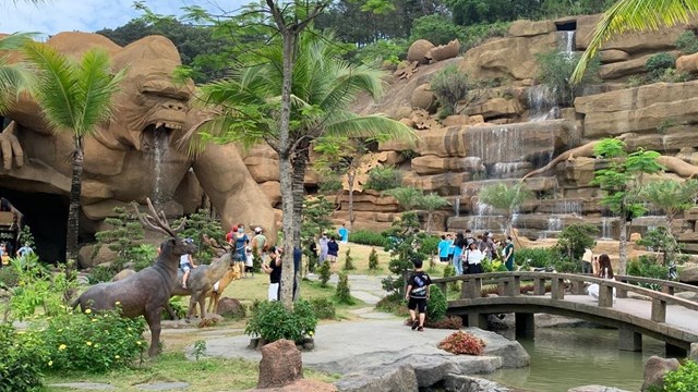 Điểm danh các cơ sở đầu tiên ở Quảng Ninh được đón khách du lịch quốc tế