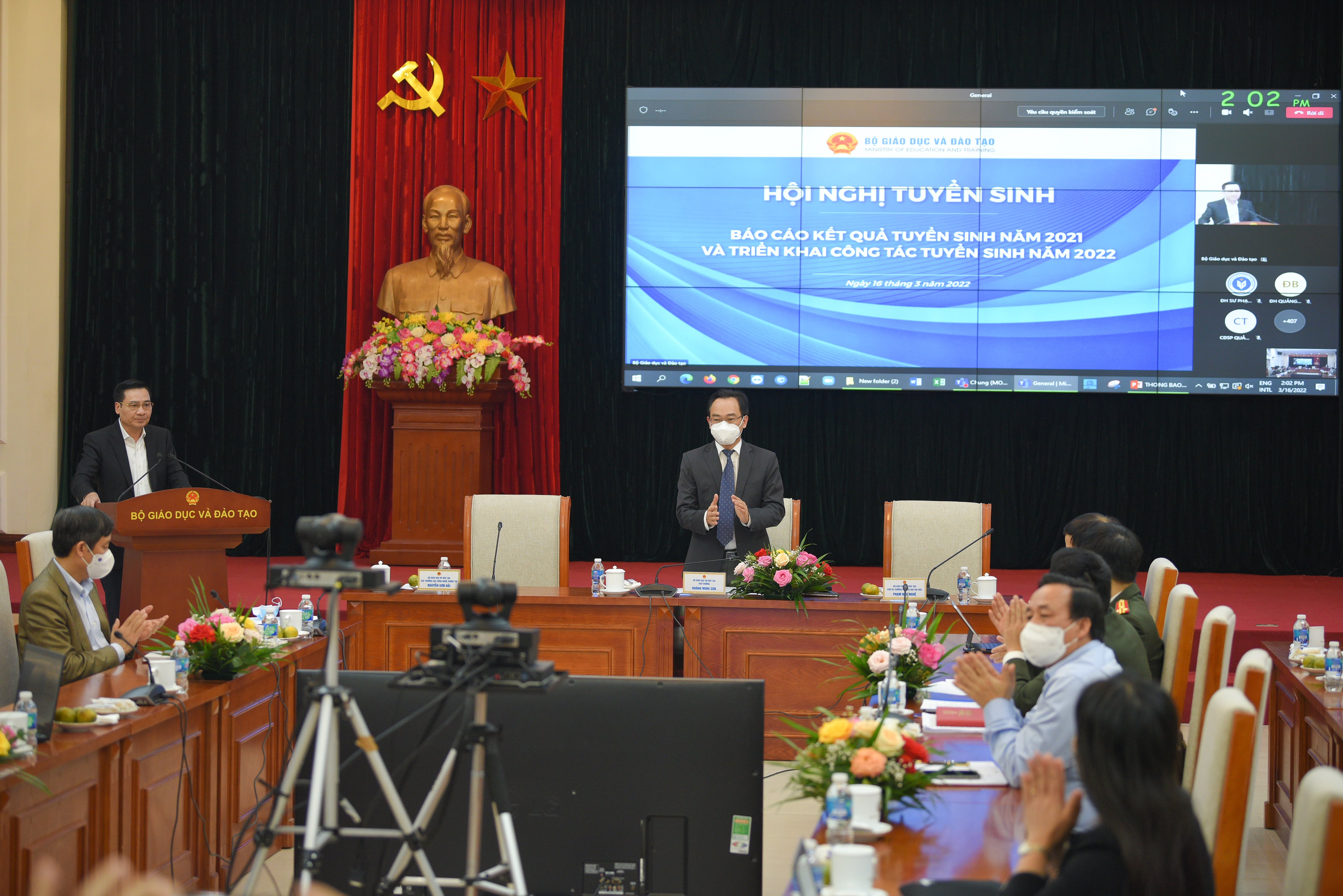 diem-tr250ng-tuyen-dai-hoc-cao-bat-thuong-thieu-c244ng-bang-voi-th237-sinh_2.jpg diem-tr250ng-tuyen-dai-hoc-cao-bat-thuong-thieu-c244ng-bang-voi-th237-sinh_2.jpg