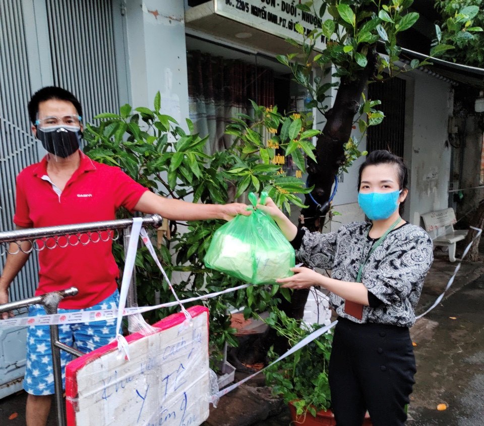 Điều trị F0 tại nhà: Bí quyết từ người trong cuộc