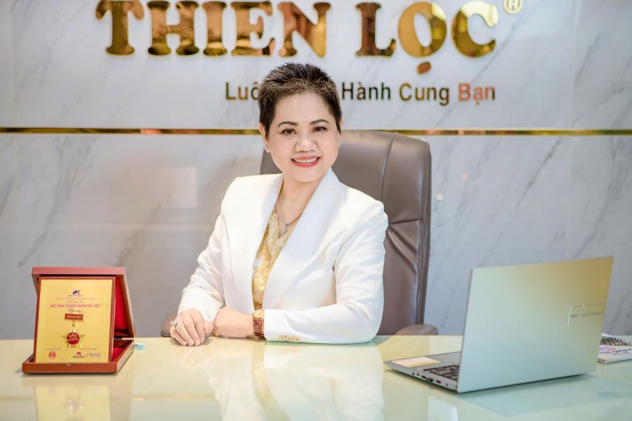 Doanh nhân Trần Huệ Ngọc - Giữ chữ tín trong kinh doanh, giữ tinh thần sẻ chia