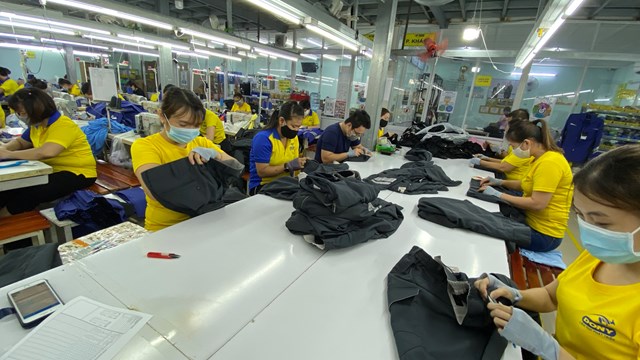 Doanh nghiệp chờ tiếp sức
