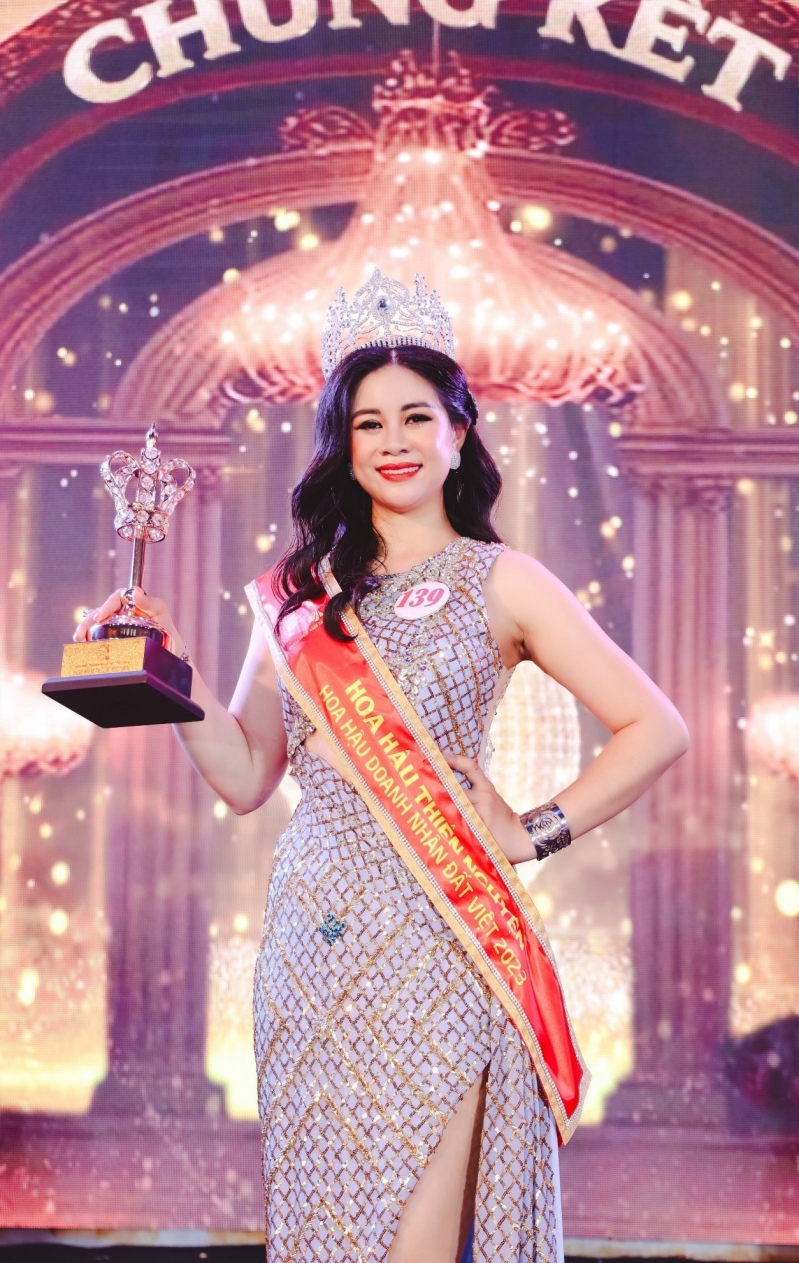 Hoa hậu thiện nguyện – Hoa hậu Doanh nhân Đất Việt 2023 Nguyễn Thị Hồng Linh.