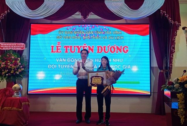 doi-truong-huynh-nhu-duoc-tuy234n-duong-o-qu234-nh224_1.jpg doi-truong-huynh-nhu-duoc-tuy234n-duong-o-qu234-nh224_1.jpg