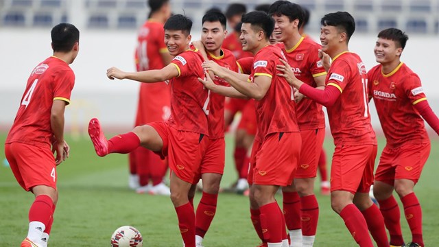 Đội tuyển Việt Nam: Mong an toàn và chờ 'làn gió mới'