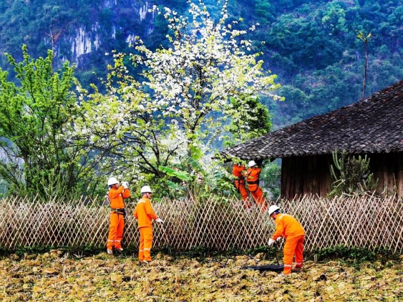 PC Cao Bằng đang nỗ lực cao nhất để đưa điện lưới quốc gia tới 100% số dân trên địa bàn tỉnh