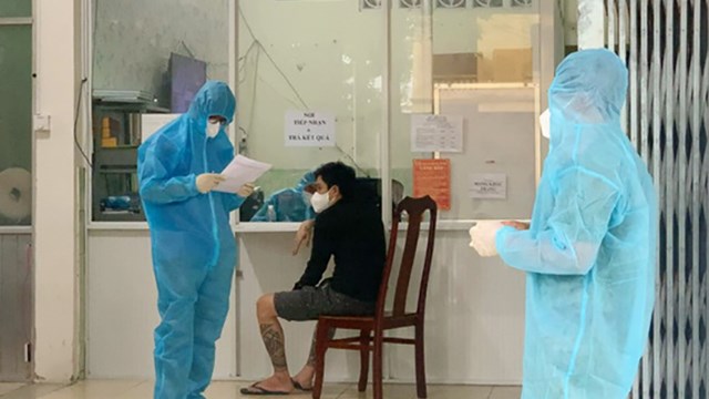Đồng Nai: Phát hiện 6 người tụ tập, test nhanh 3 người ‘dính’ Covid-19