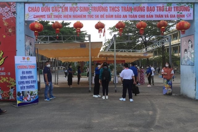 dong-nai-so-ca-covid-19-trong-hoc-sinh-gi225o-vi234n-dang-c243-xu-huong-tang_1.jpg dong-nai-so-ca-covid-19-trong-hoc-sinh-gi225o-vi234n-dang-c243-xu-huong-tang_1.jpg